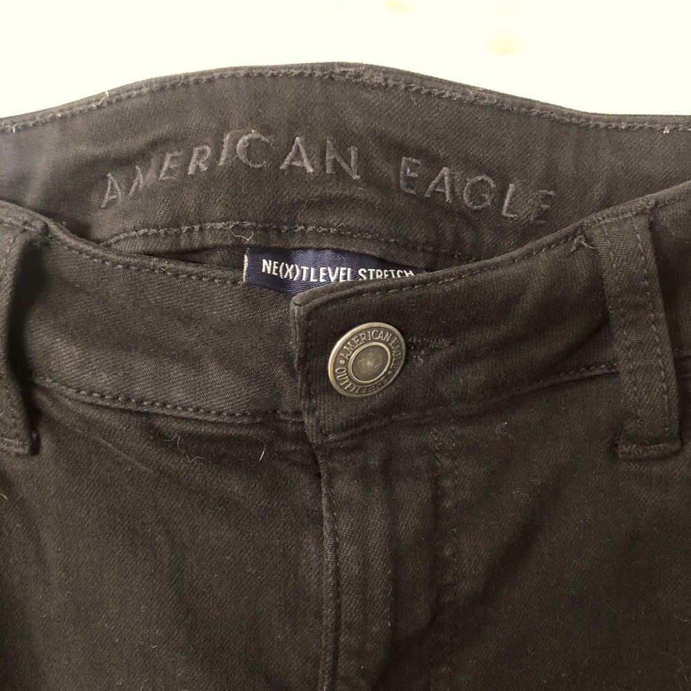American Eagle Black Ripped Jeans!